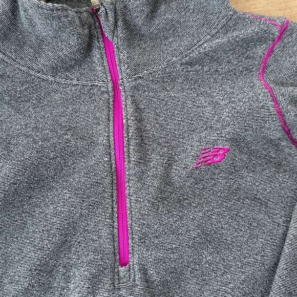 New Balance - Picture 2 of 4